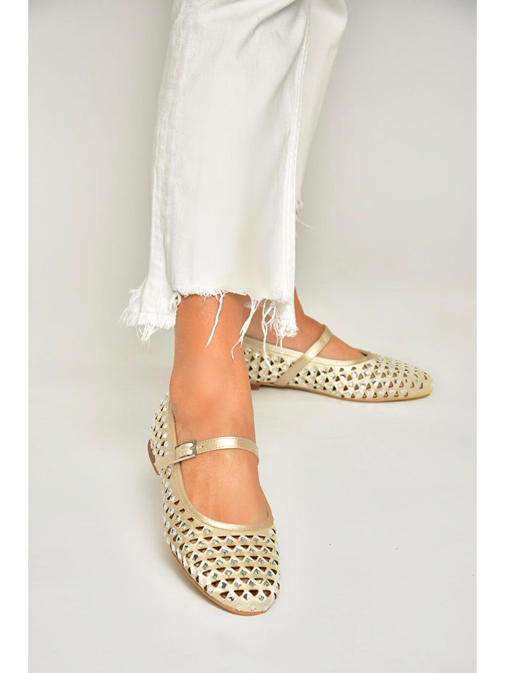 U7255132 Bej Kadın Babet-3