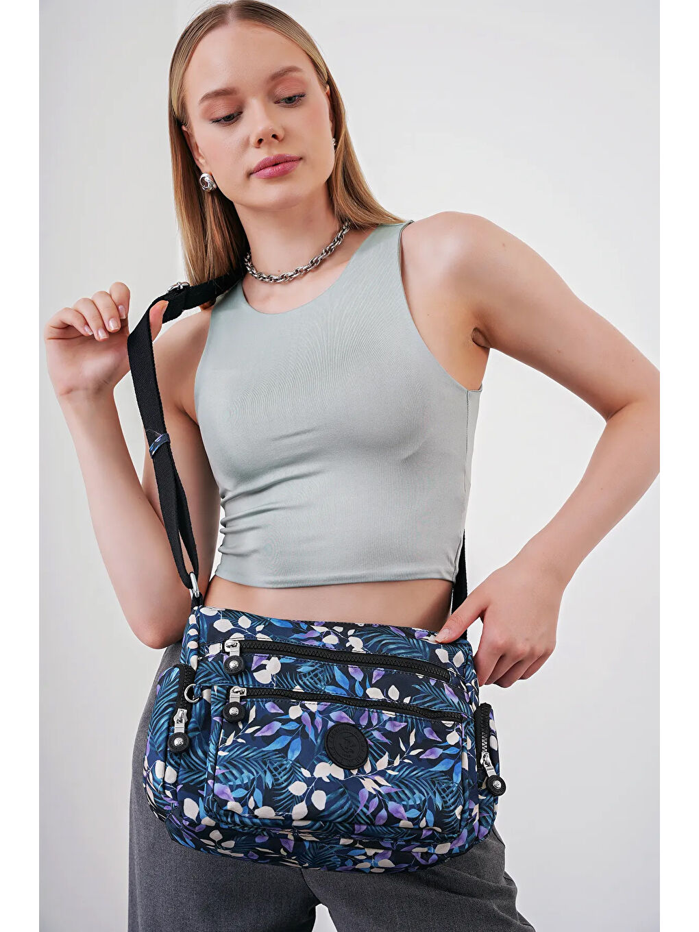 Siyah Çapraz Askılı Kadın Çanta BHPC6003-5