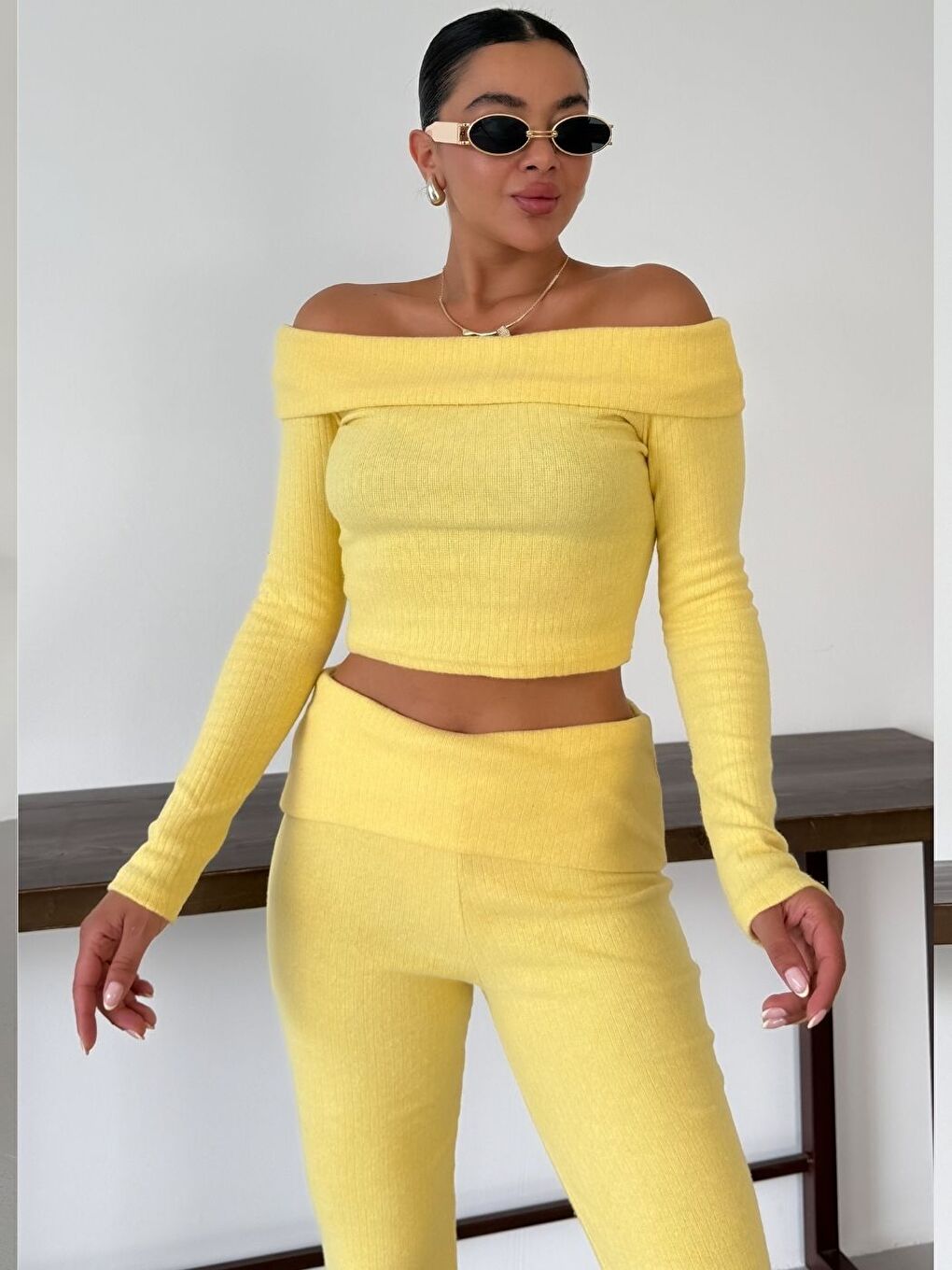 Kadın Sarı Madonna Yaka Alt-Üst Pantolonlu İnterlok Takım-4