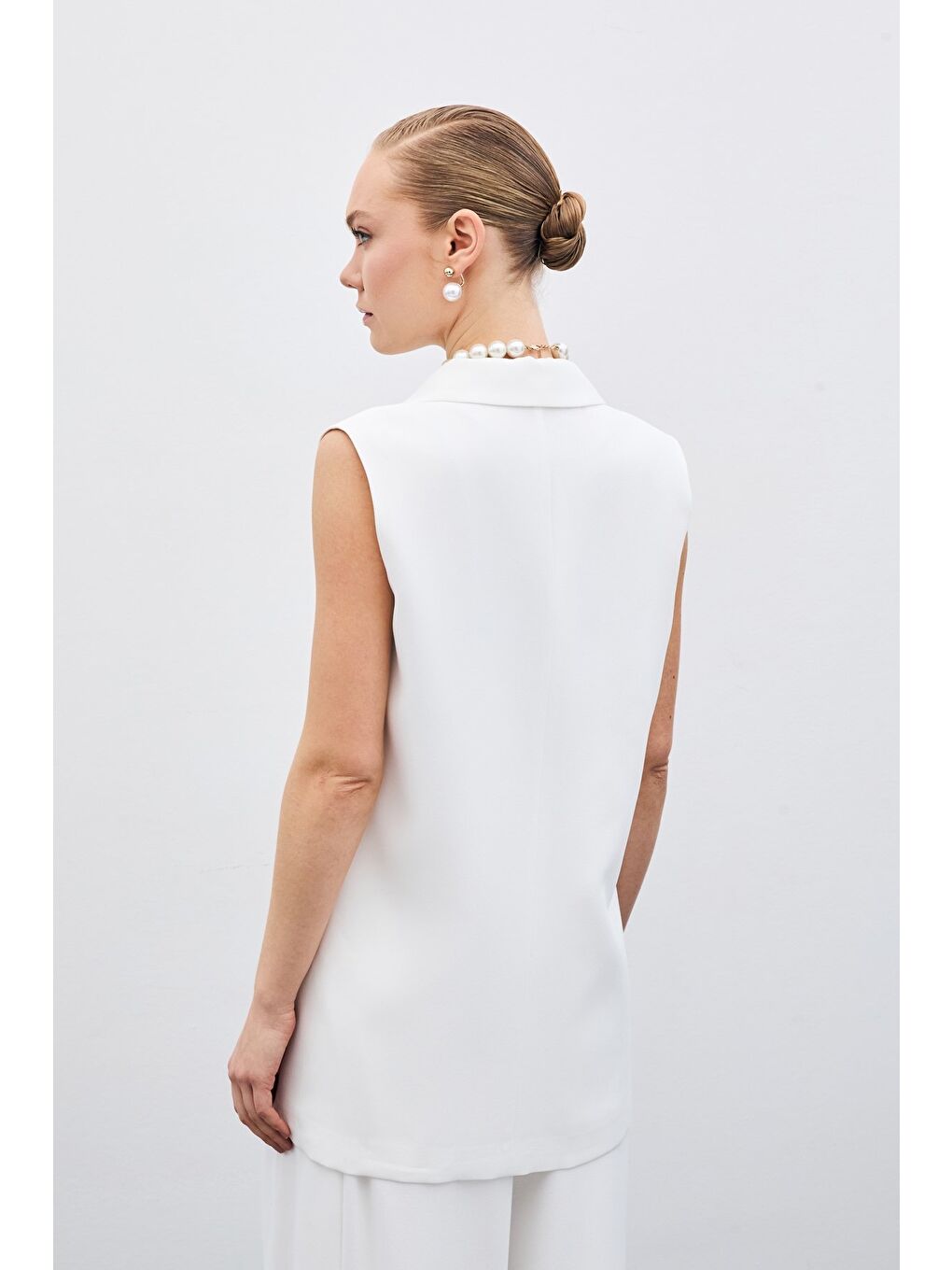 Düğme Detaylı Salaş Yelek - Ekru-6