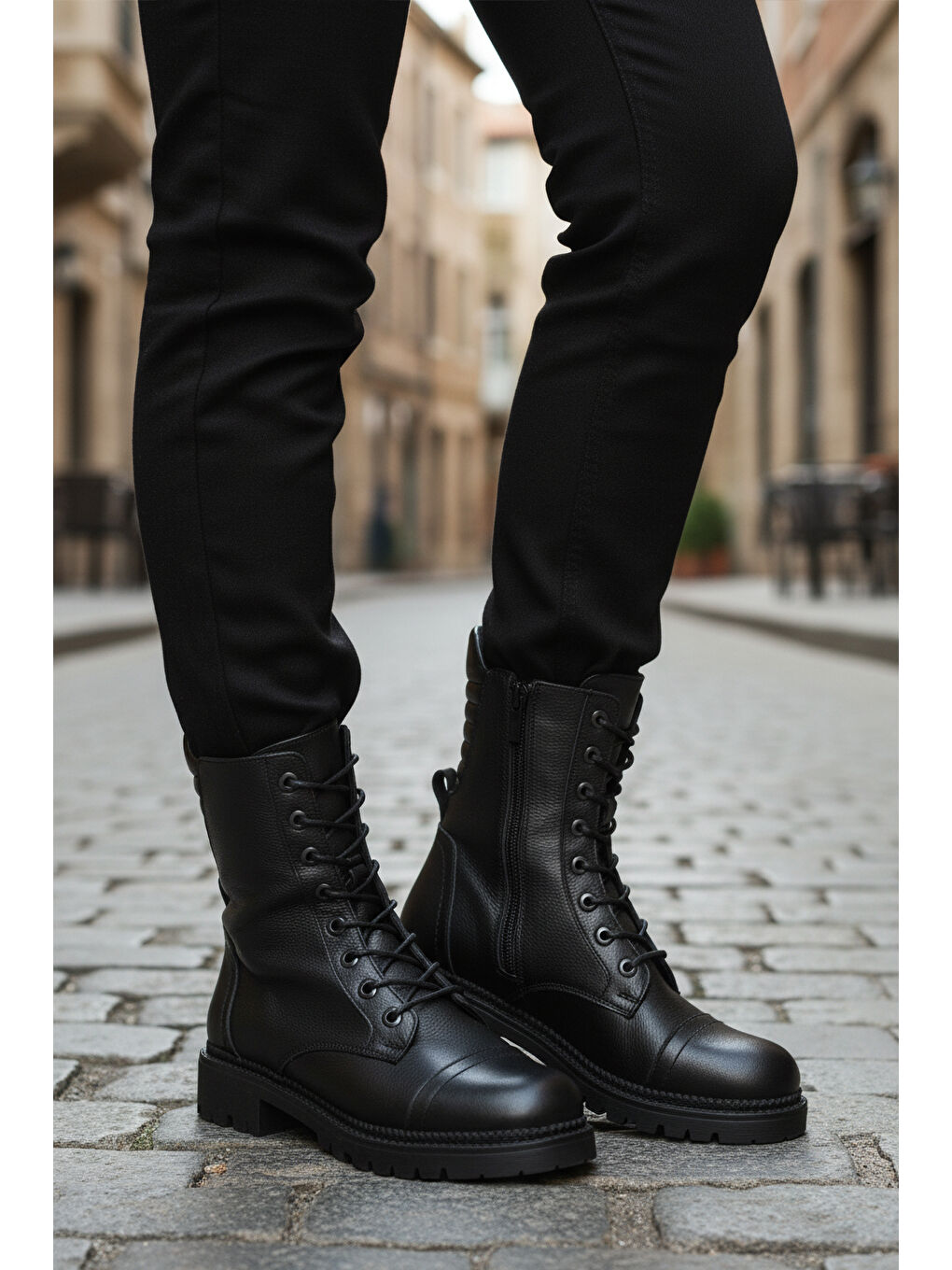 Siyah Hakiki Deri Polarlı Kaymaz Kadın Bot 52682-1 Z-2