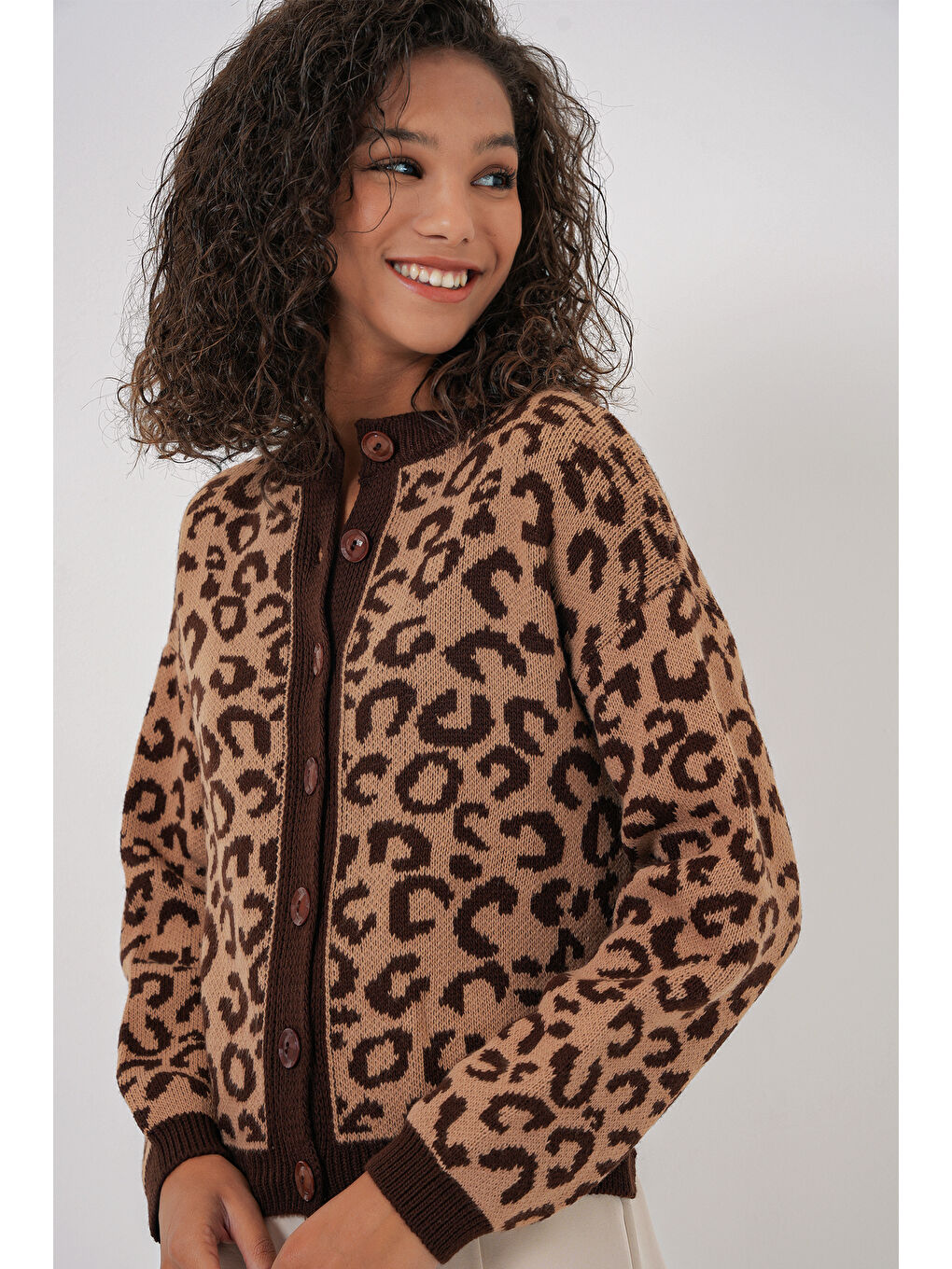 15911 Kadın Desenli Triko Hırka - Kahverengi-2