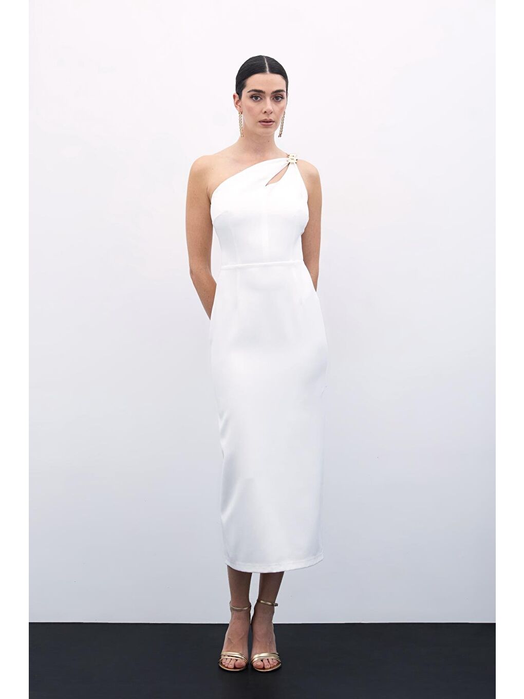 Aksesuar Detaylı Elbise - Ekru-2