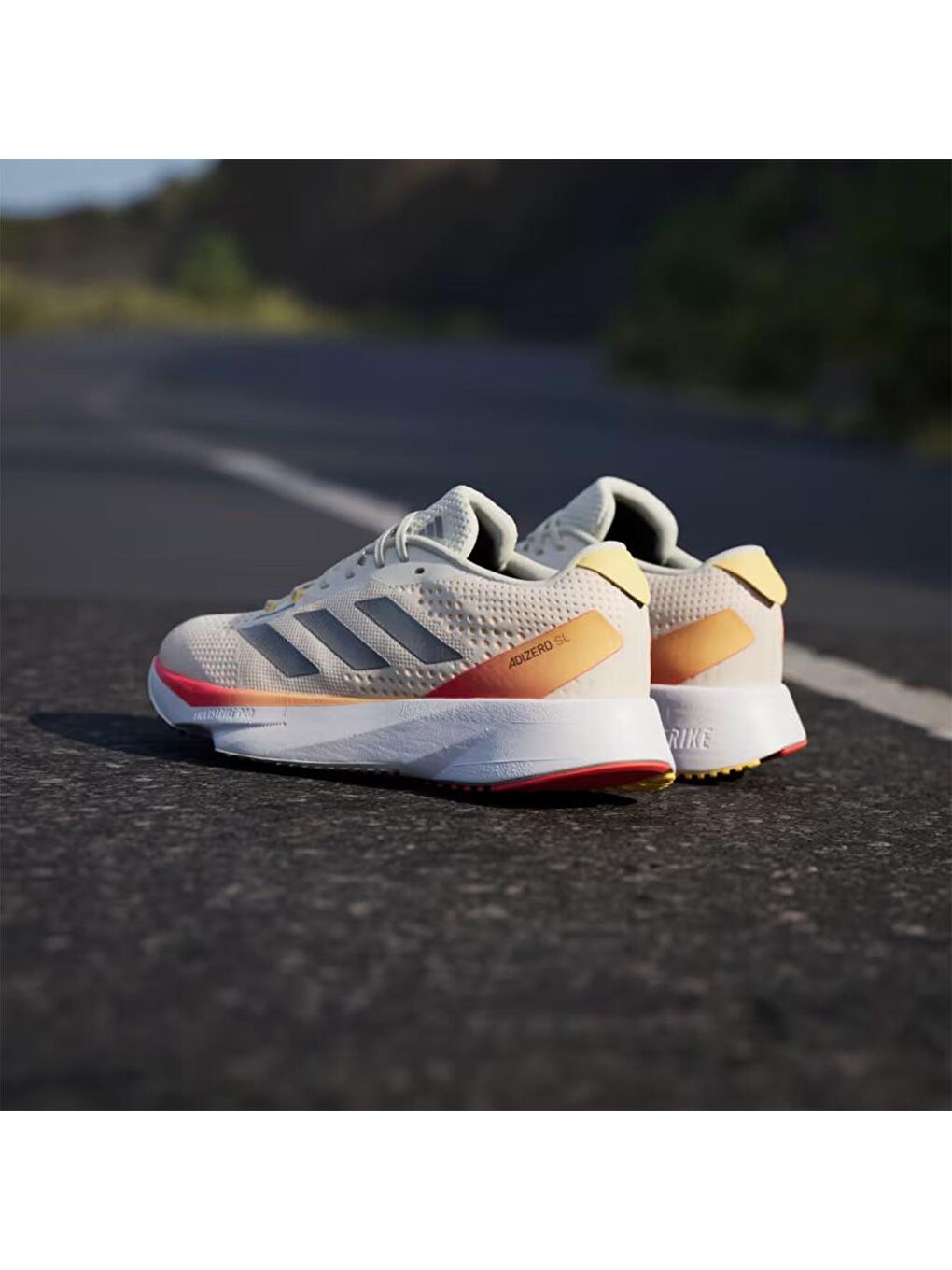 Siyah Adizero Sl Kadın Bej Yol Koşusu Ayakkabısı-3