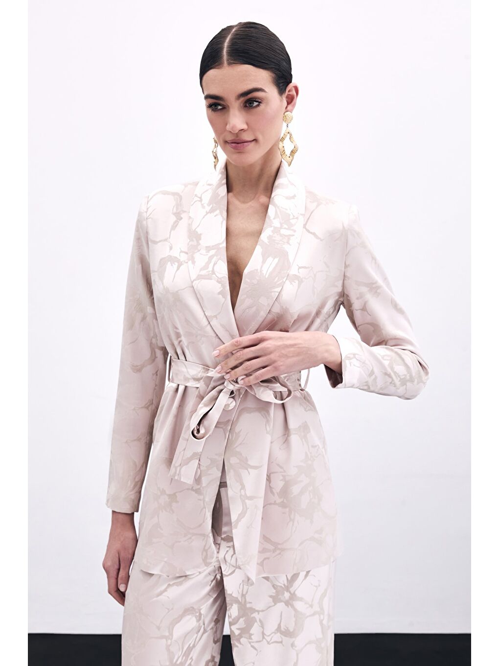 Pembe Desenli Uzun Ceket - Pudra-1