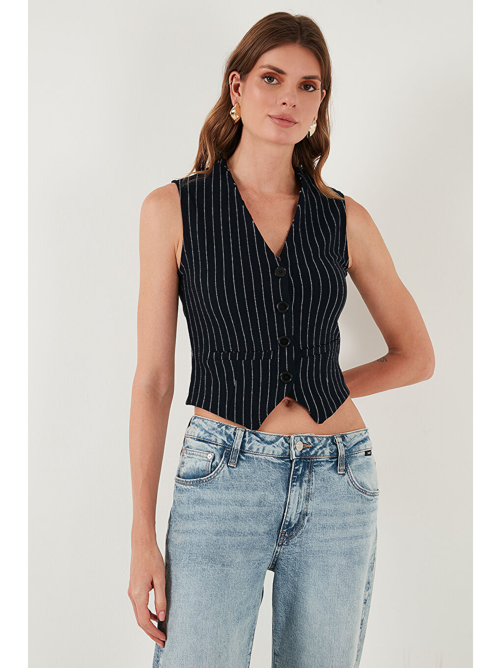 Lacivert Streç Fitted Fit V Yaka Düğmeli Kadın Yelek 5865971-2