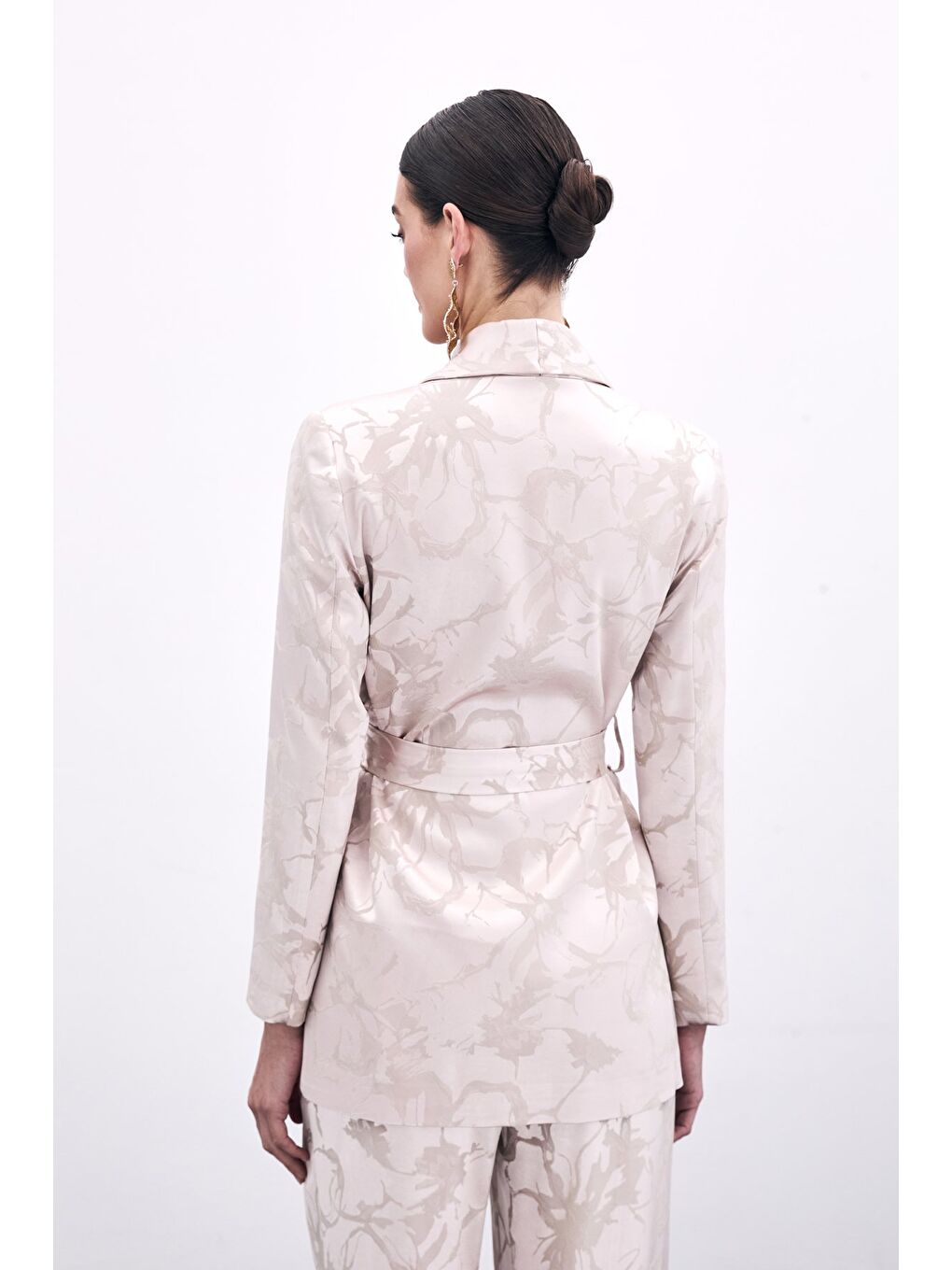 Pembe Desenli Uzun Ceket - Pudra-4