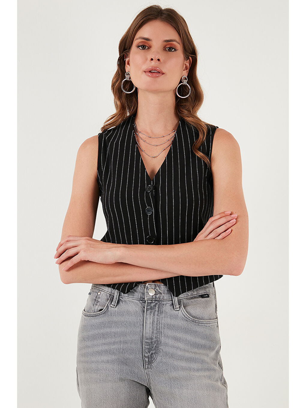 Siyah Streç Fitted Fit V Yaka Düğmeli Kadın Yelek 5865971-2