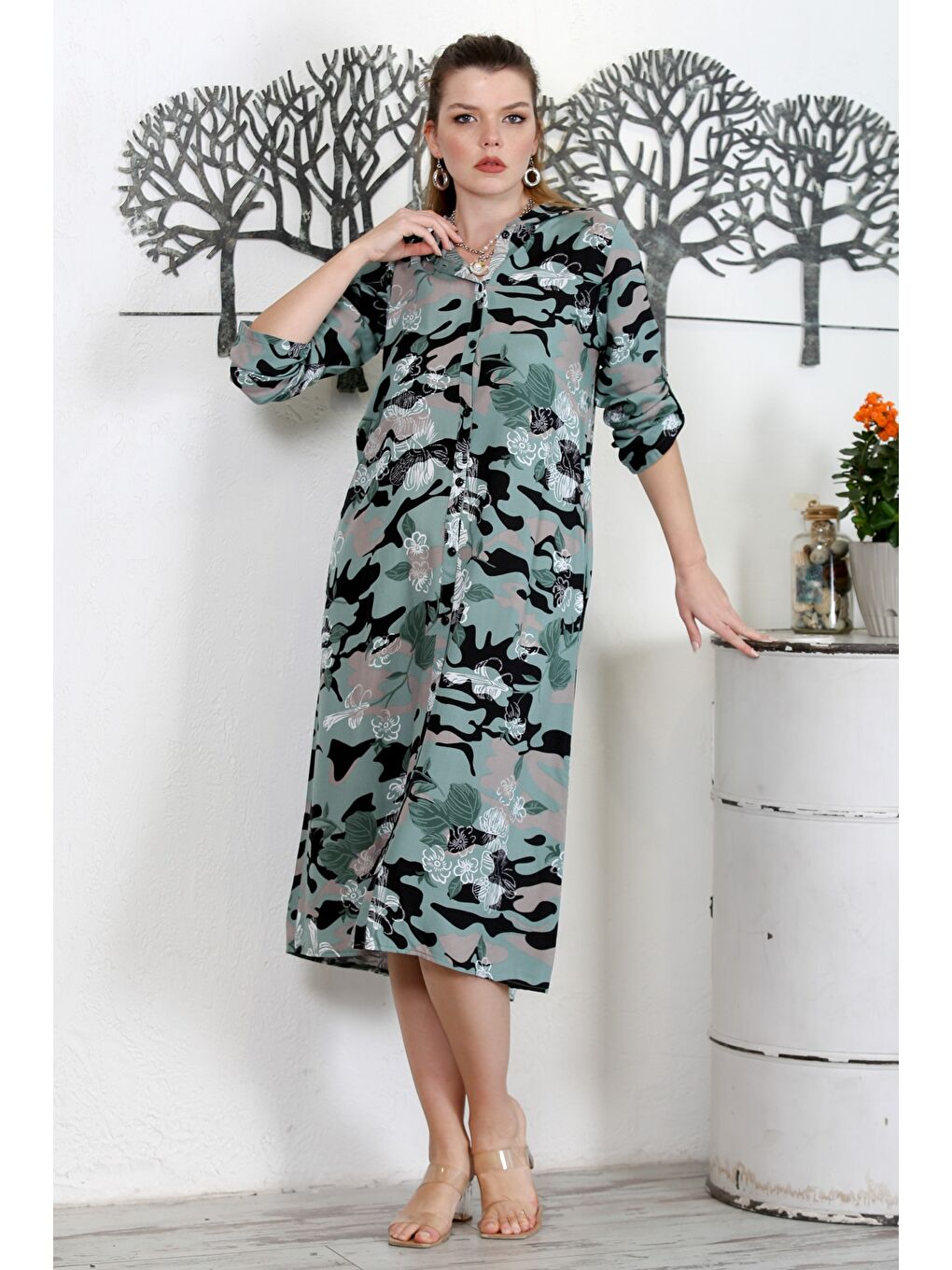 Yeşil Kamuflaj Haki Kapüşonlu Düğmeli Uzun Kollu Gizli Cepli Baskılı Casual Dokuma Elbise-1