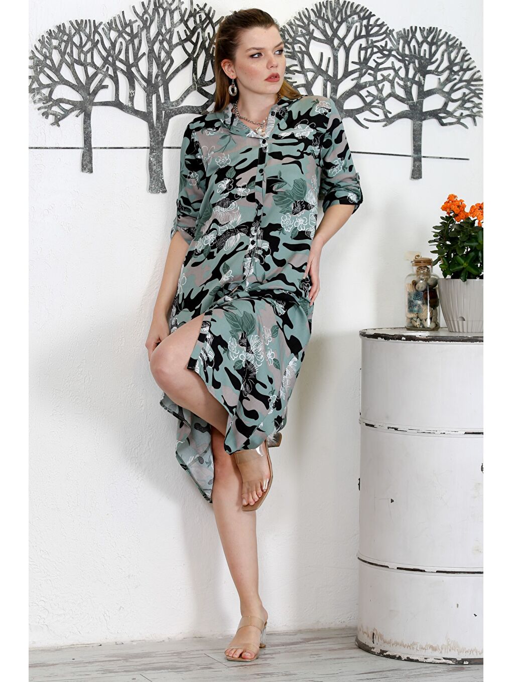 Yeşil Kamuflaj Haki Kapüşonlu Düğmeli Uzun Kollu Gizli Cepli Baskılı Casual Dokuma Elbise-3