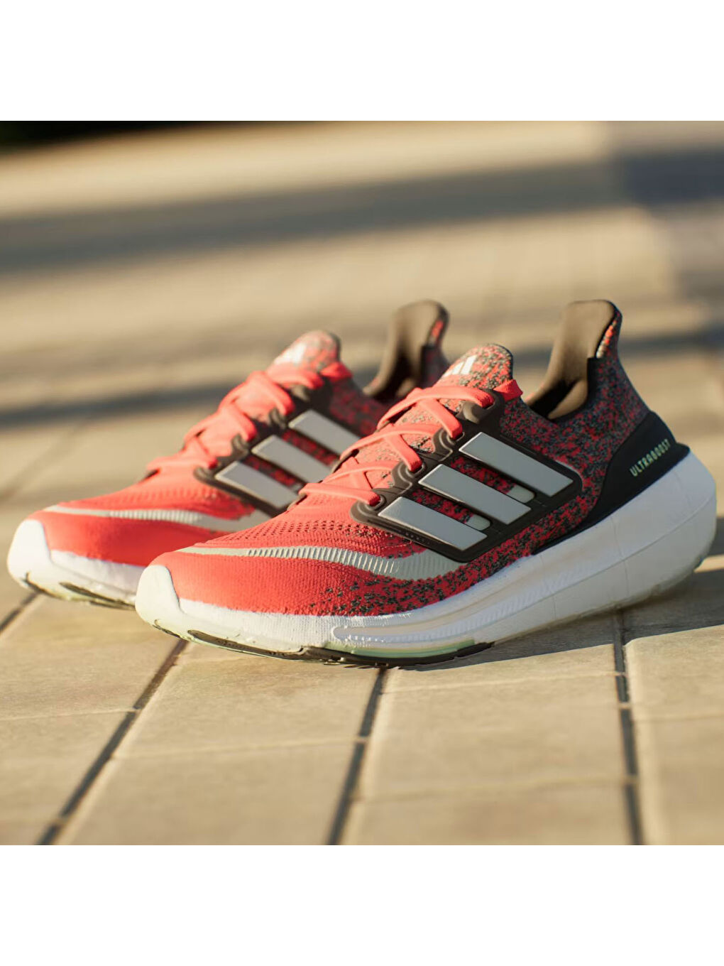 Kırmızı Ultraboost Light Erkek Yol Koşusu Ayakkabısı-4