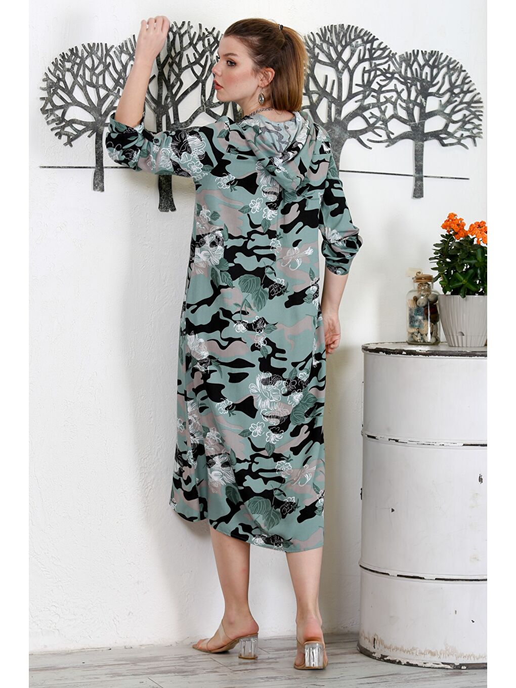 Yeşil Kamuflaj Haki Kapüşonlu Düğmeli Uzun Kollu Gizli Cepli Baskılı Casual Dokuma Elbise-5