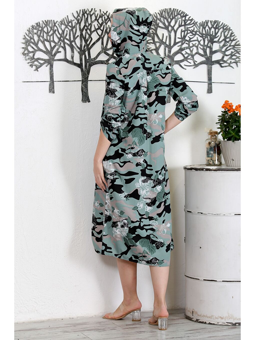 Yeşil Kamuflaj Haki Kapüşonlu Düğmeli Uzun Kollu Gizli Cepli Baskılı Casual Dokuma Elbise-7