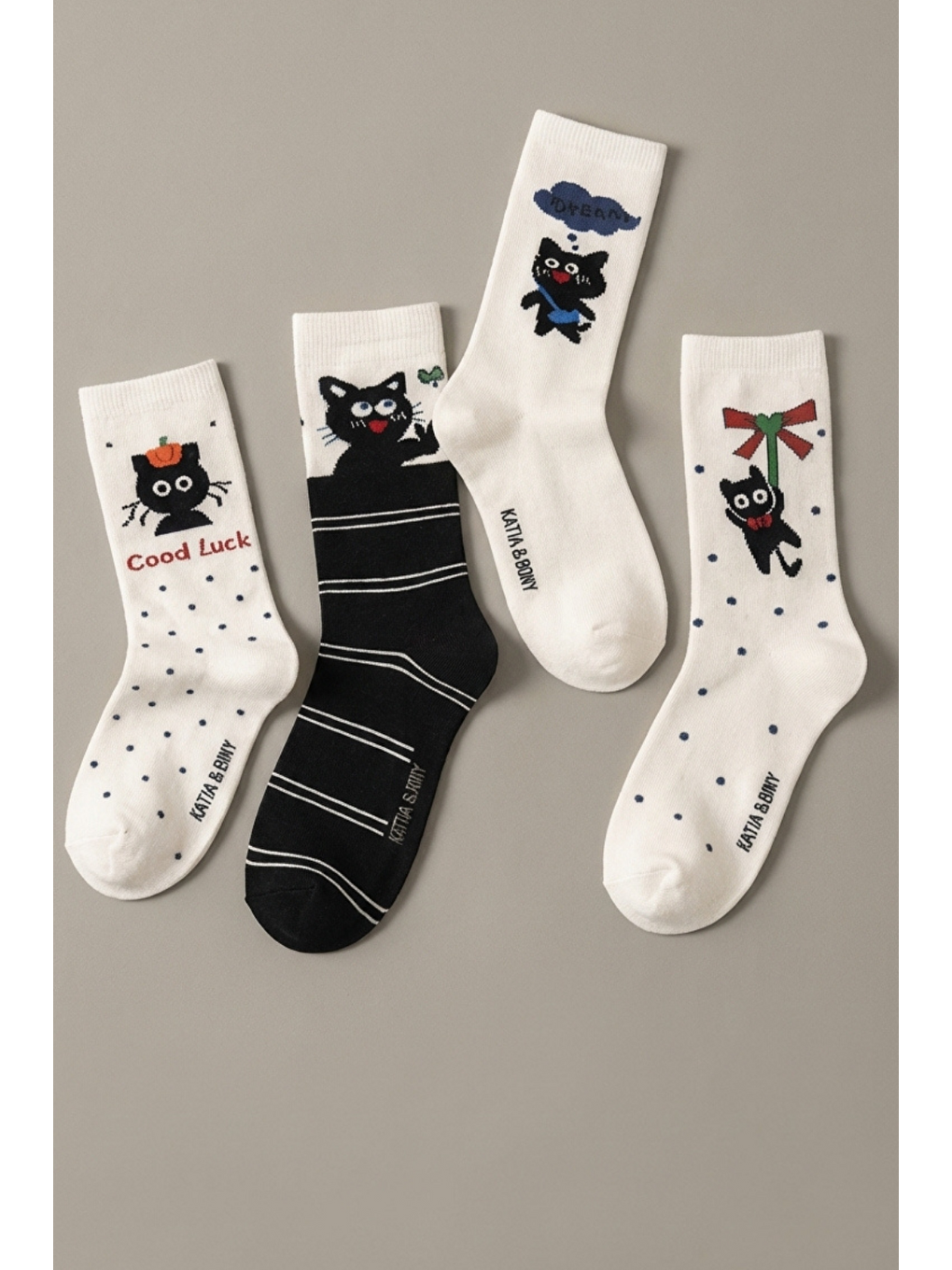 Karışık 4'Lü Paket Kedi Desenli Kız Çocuk Soket Çorap-1