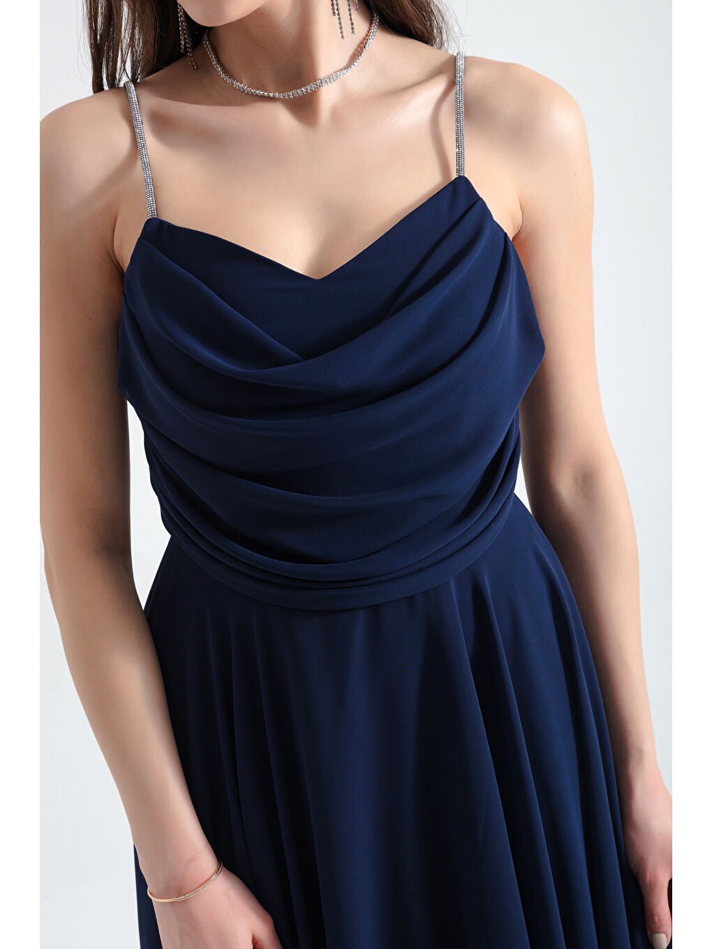 Kadın Lacivert Taş Askılı Midi Abiye Elbise-2