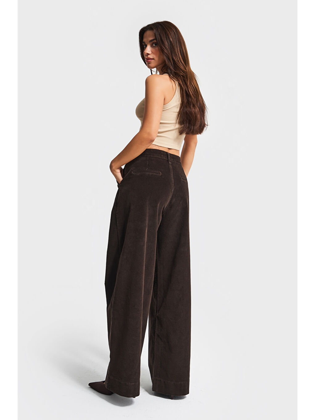Kadın Kahverengi 26w5-136 Midrise Wide Leg Fit Fitilli Velvet Kadife Kumaş Pantolon-2