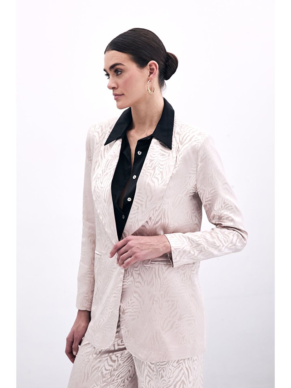 Pembe Zebra Desenli Ceket - Pudra-5