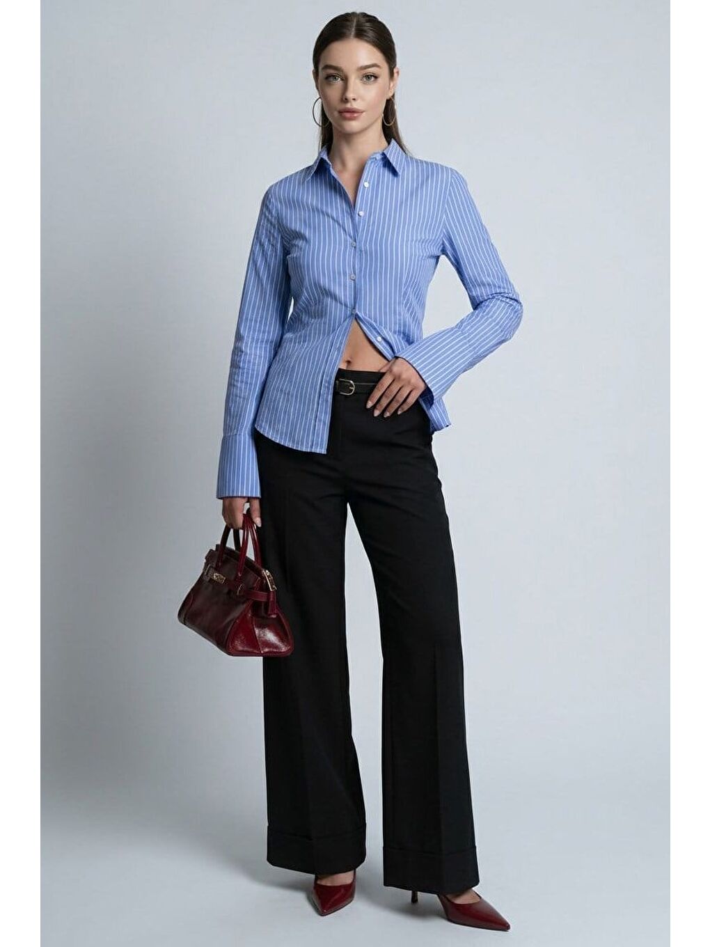 Siyah Geniş Paça Normal Bel Kemerli Pantolon Mg2735-2