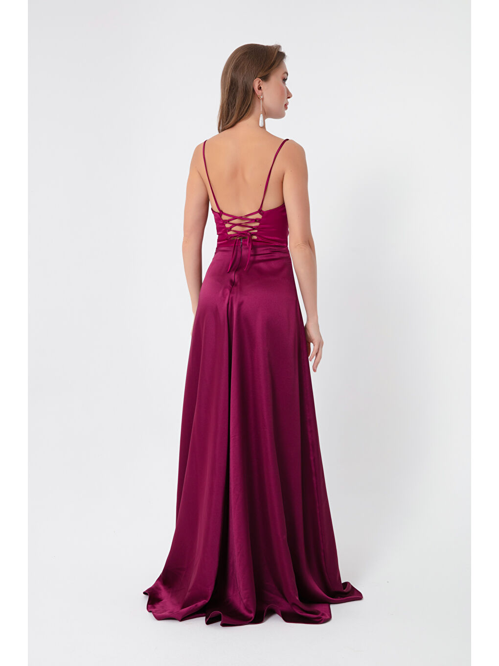 Kadın Mürdüm Volanlı Yırtmaçlı Saten Abiye & Mezuniyet Elbisesi-4