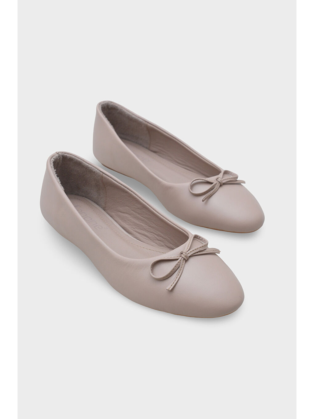 Bej Bloom Hakiki Deri Fiyonklu Yuvarlak Burunlu Kadın Babet-1