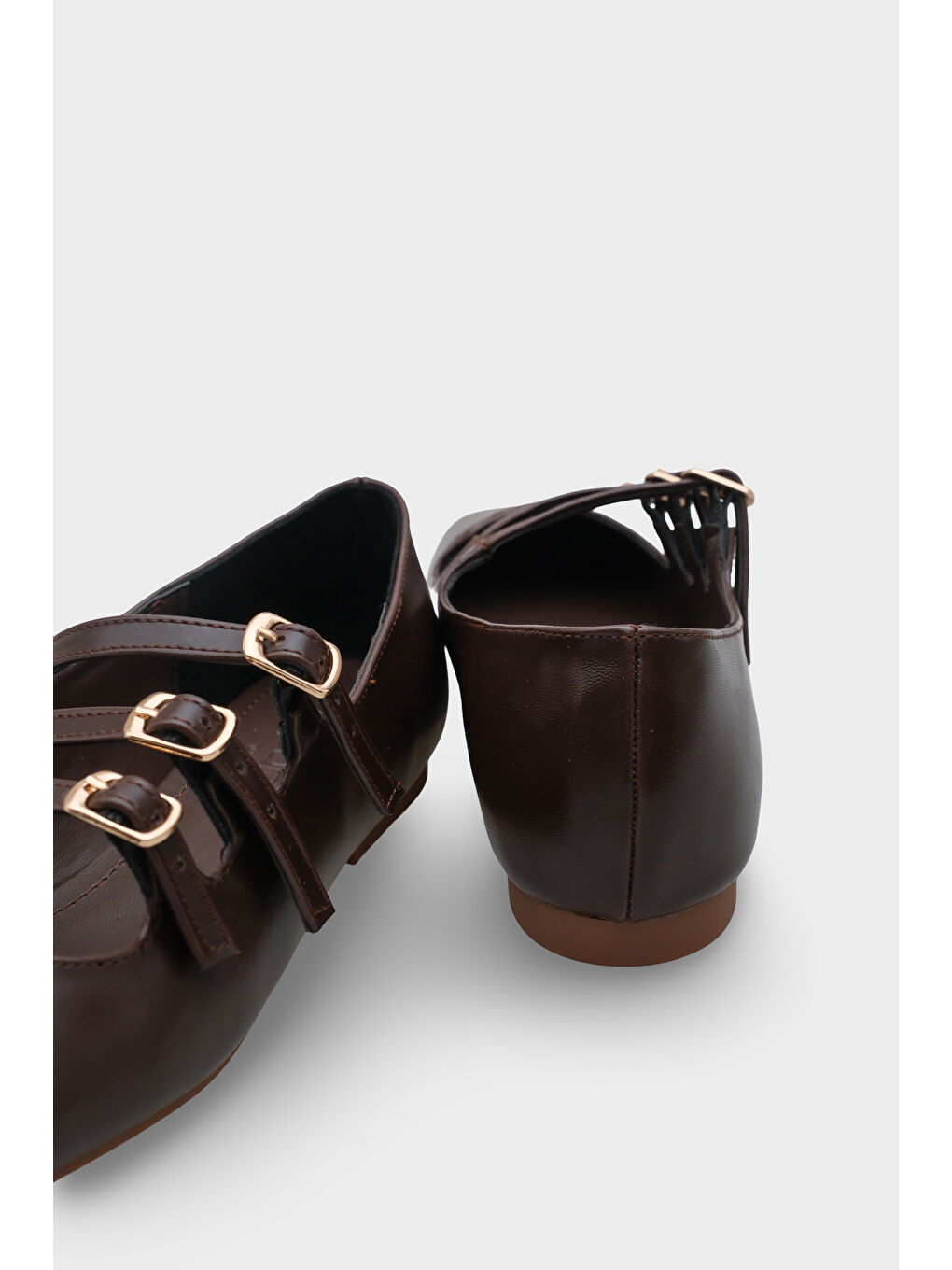 Kahverengi Marcelle Küt Burunlu Üç Tokalı Bantlı Kadın Babet-4