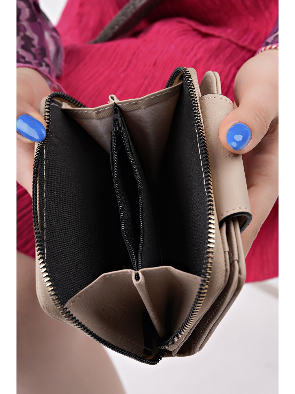 Bej LUKA Bozuk & Kağıt Para Bölmeli Fermuarlı Kartlık Kadın Cüzdan-4