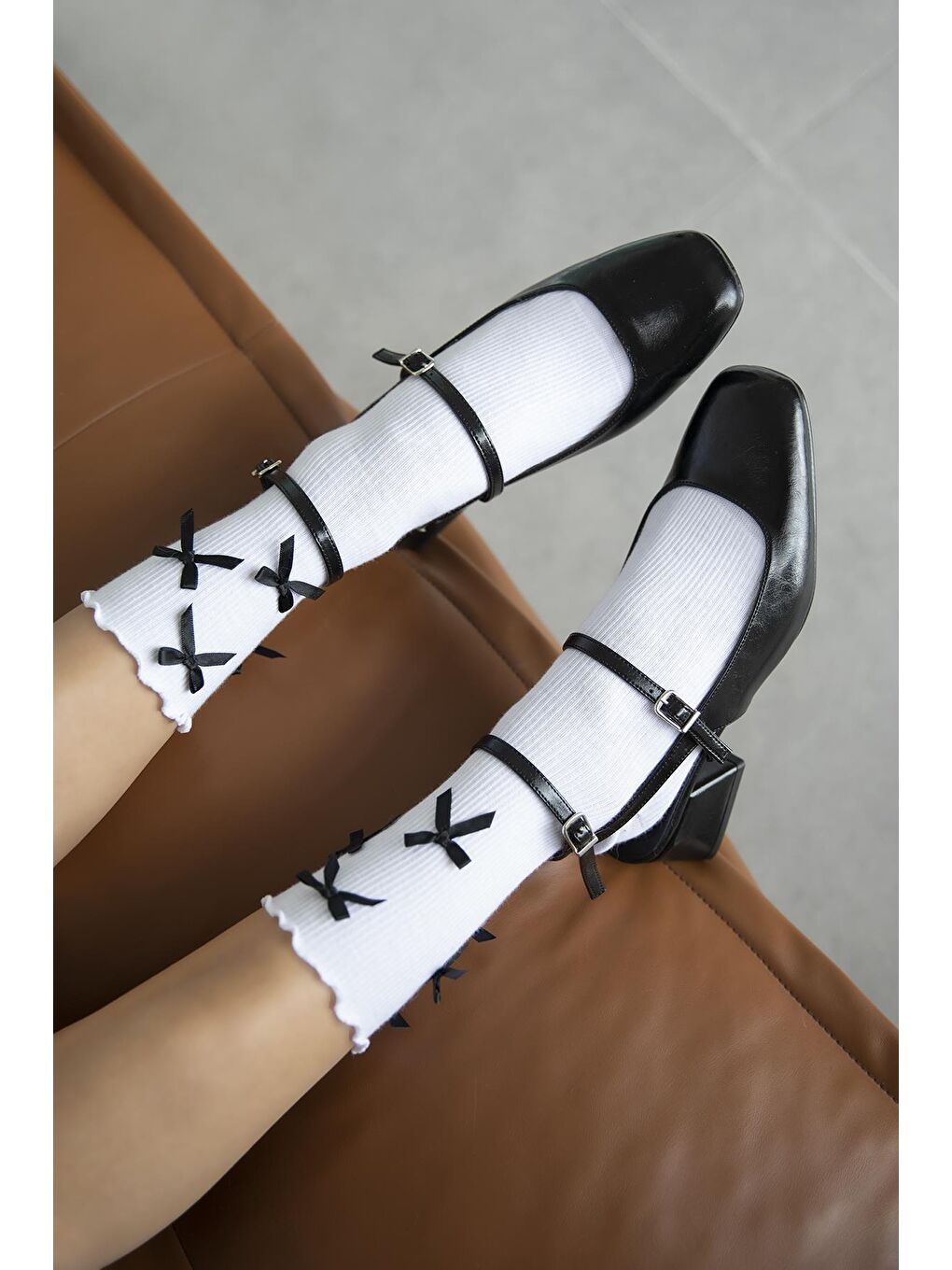 Viola Kadın Topuklu Kırışık Deri Ayakkabı Siyah-2