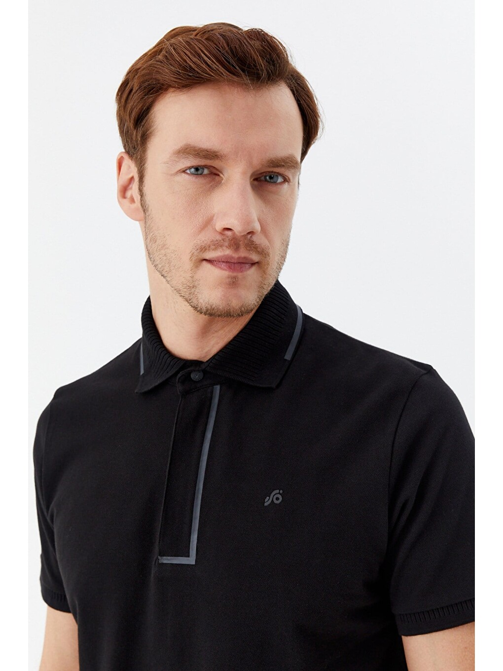 Siyah %100 Pamuk Gizli Fermuarlı Polo Yaka T-shirt-1