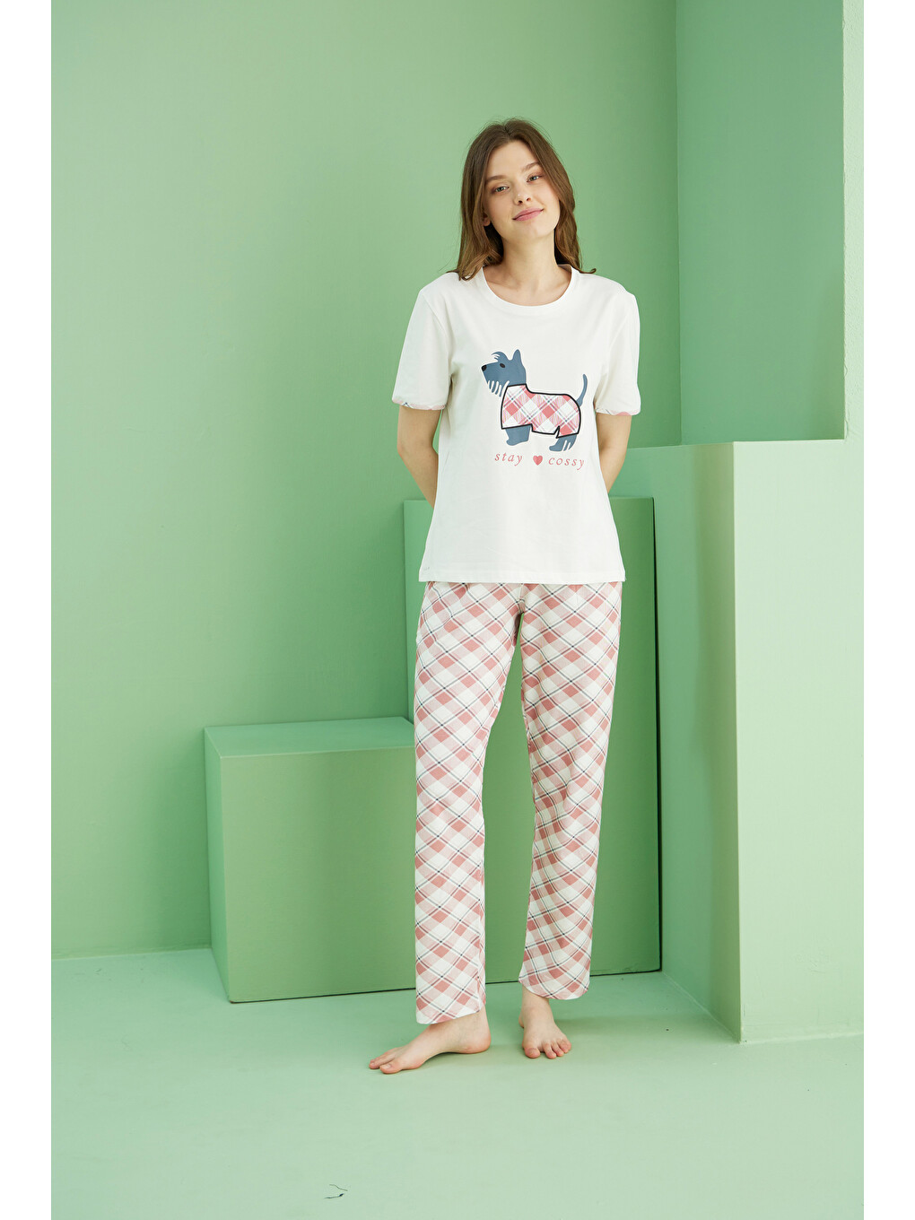 Ekru Desenli Pamuklu Bisiklet Yaka Örme Pijama Takım25117086-1