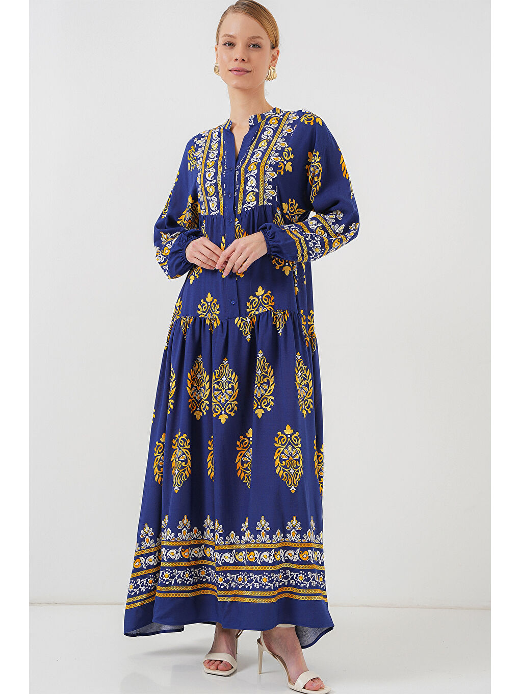 2423 Otantik Desenli Tesettür Elbise - Lacivert 6-1