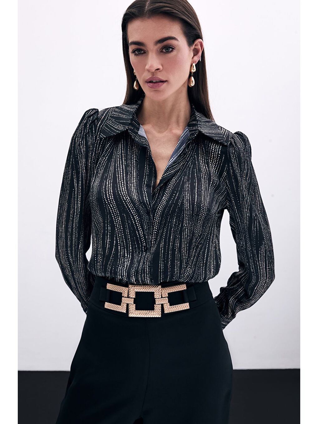 Geniş Manşetli Gömlek - Siyah-Camel-1