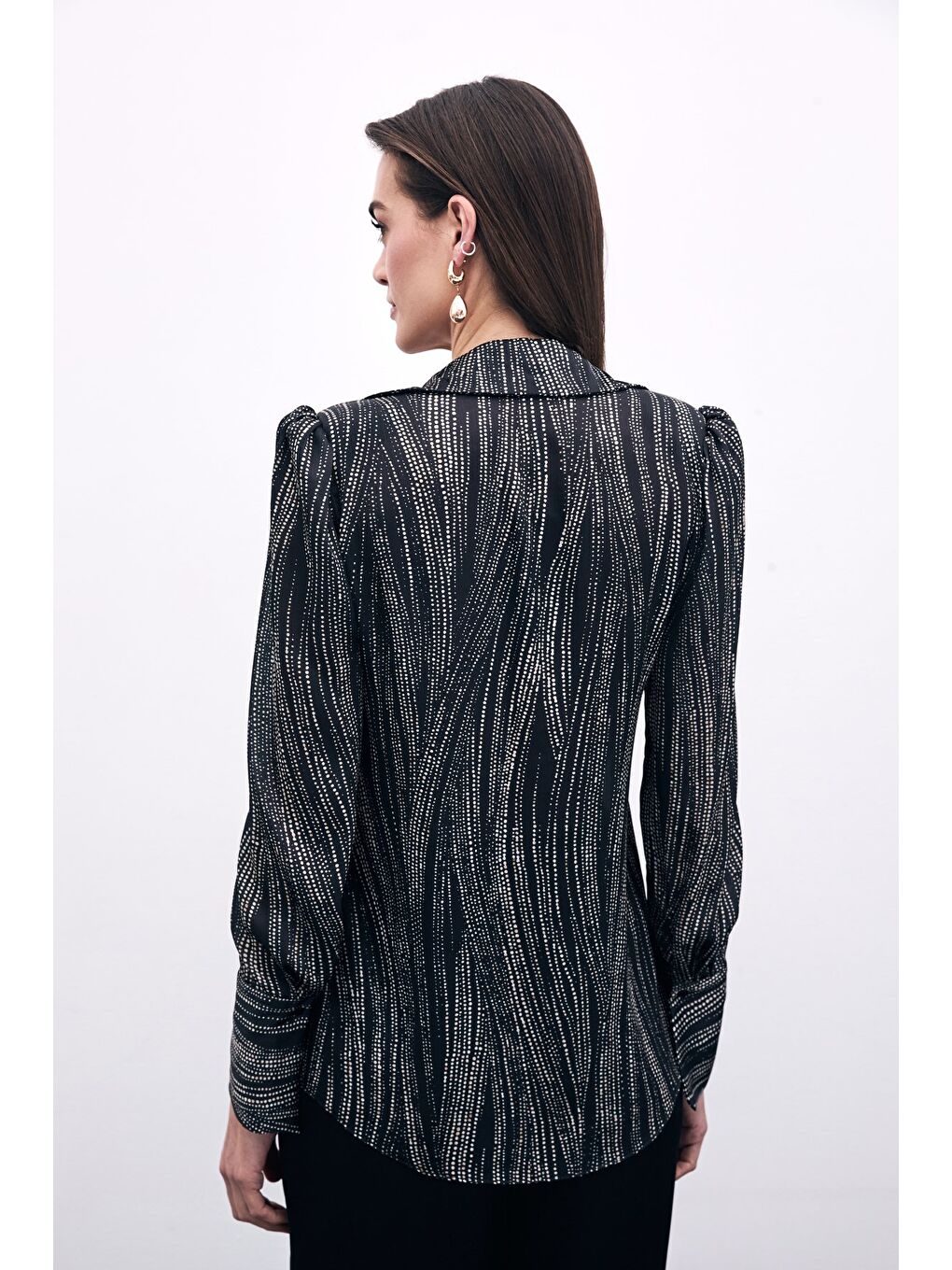 Geniş Manşetli Gömlek - Siyah-Camel-5