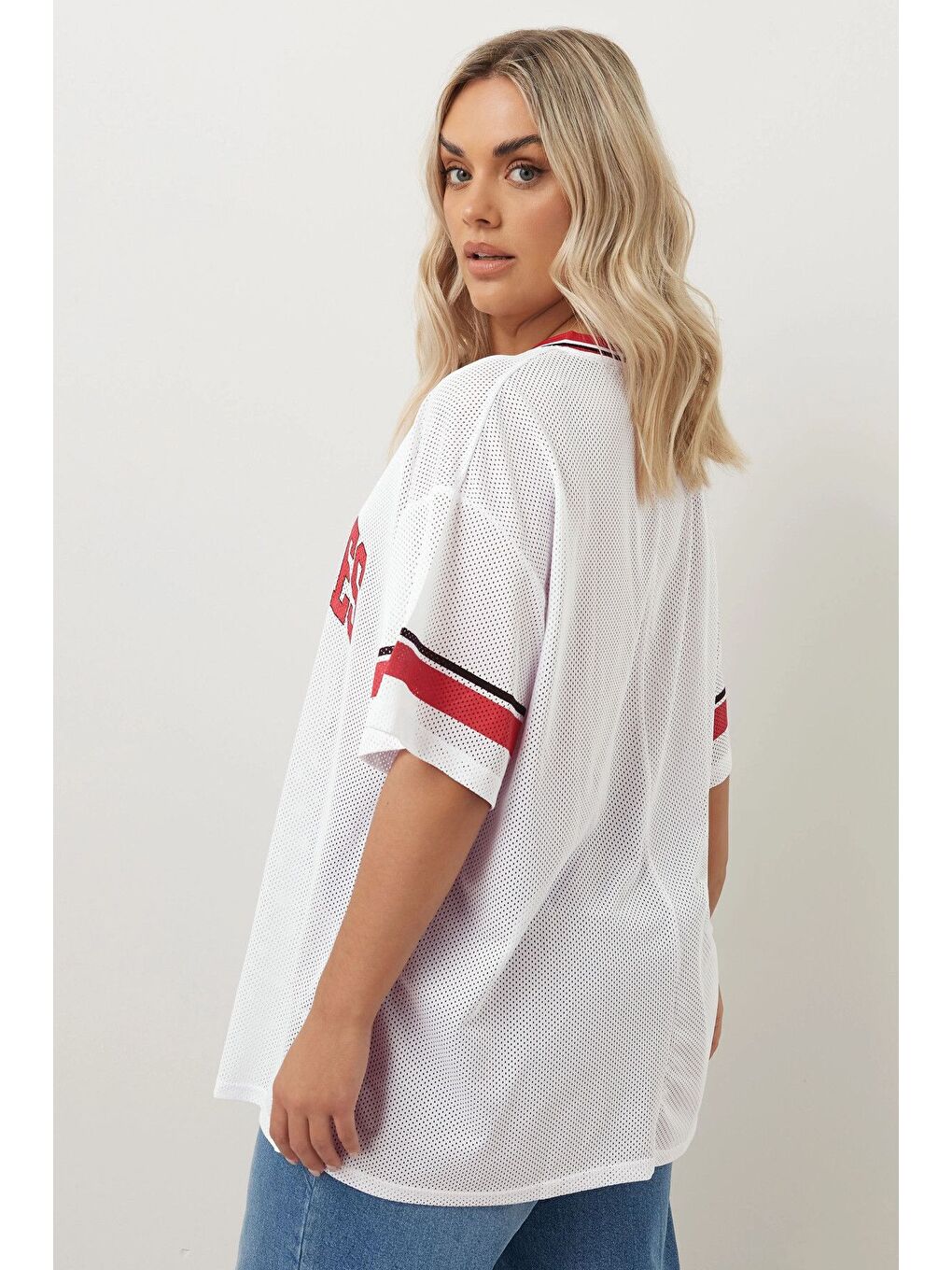 Beyaz Büyük Beden V Yaka Kısa Kollu Baskılı File T-shirt 303495-4