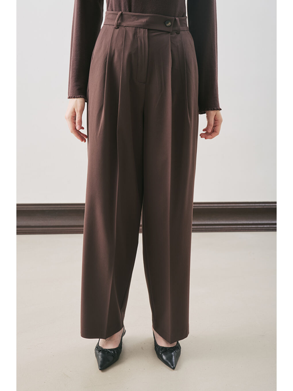 Classıc Pileli Pantolon Kahverengi-3