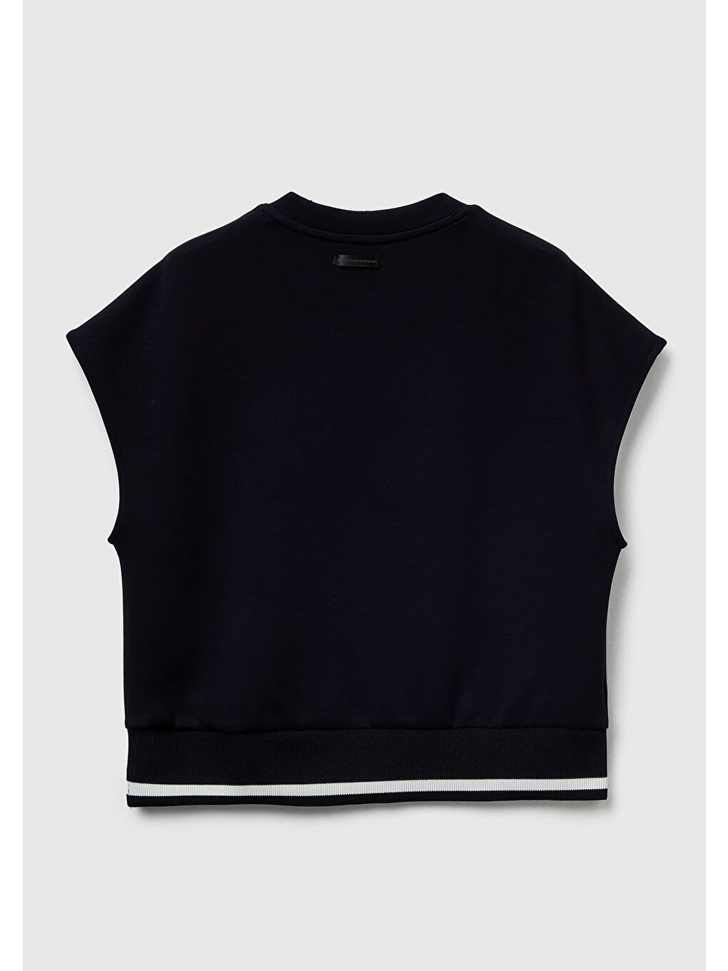 Kadın Siyah Modal Karışımlı Beli Çizgi Detaylı Kolsuz Sweatshirt-1