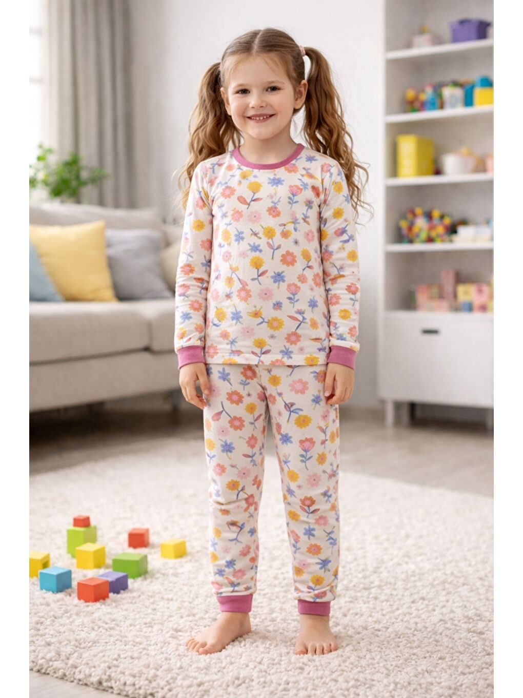 Ekru Kız Çocuk Flower Desenli 8 - 13 Yaş Pijama Takımı-3