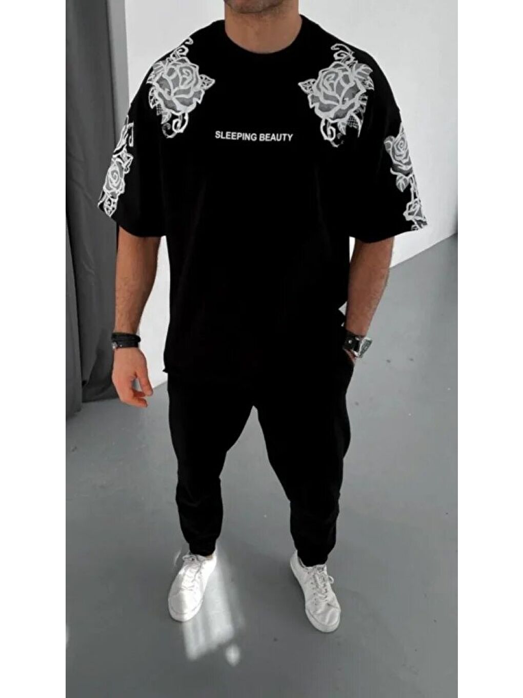 Unisex Flok Kabartma Baskılı T-Shirt - Siyah-2