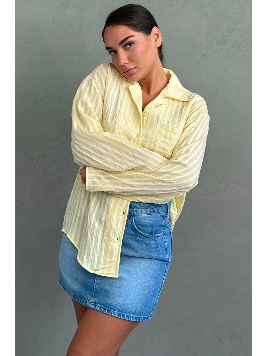 Sarı Çizgi Desenli Rahat Kesim Kadın Gömlek Mg2741-3
