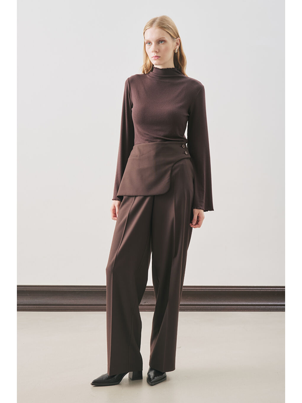 Kahverengi Klasik Kesim Kumaş Pantolon Acı Kahve-5