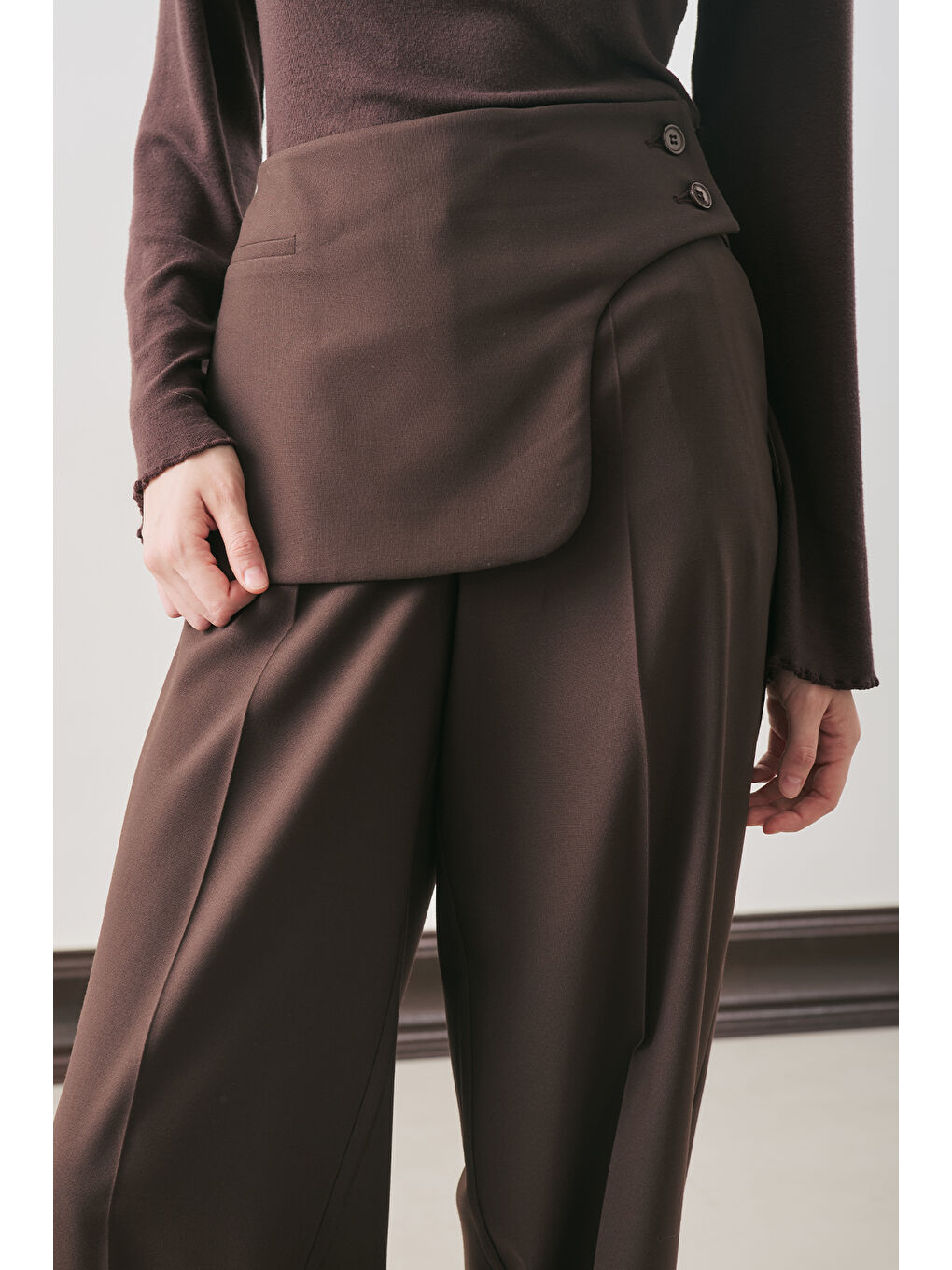 Kahverengi Klasik Kesim Kumaş Pantolon Acı Kahve-6