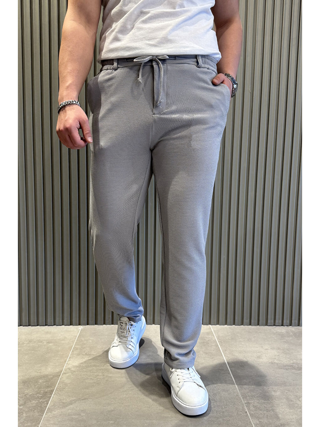Gri Erkek Bel Lastikli Bağcıklı Jogger Pantolon