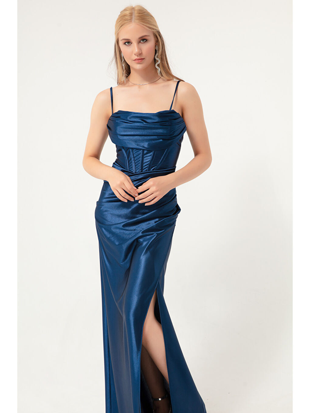 Kadın Lacivert Balen Korse Detaylı Yırtmaçlı Uzun Abiye Elbise-1
