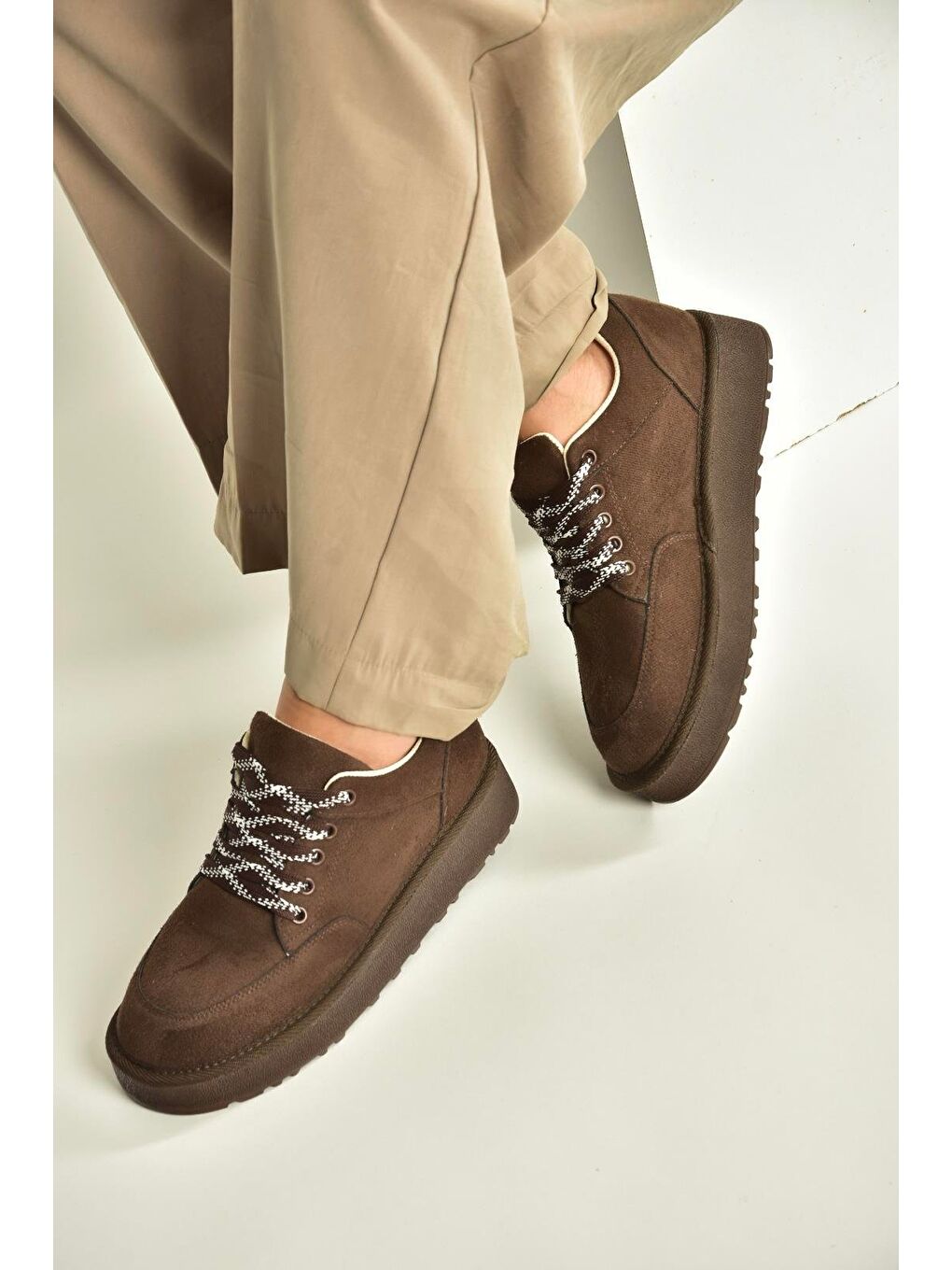 Kahverengi Kadın Ayakkabı V602045402-2