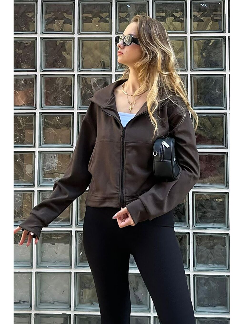 Kahverengi Fermuarlı Kapüşonlu Uzun Kollu Hırka Mg2214-1