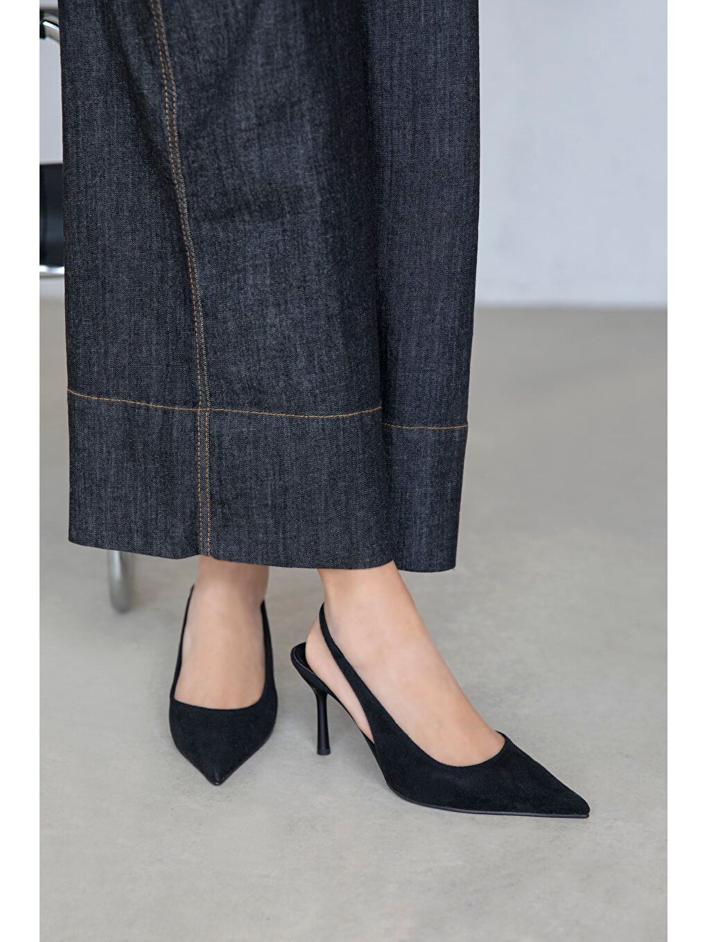 Jeres Kadın Topuklu Süet Ayakkabı Siyah-1