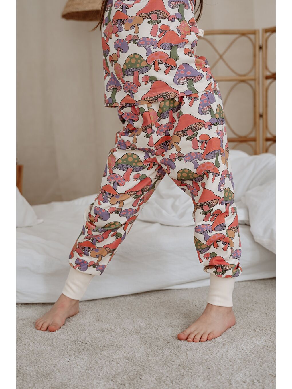 Pembe Mantar Baskılı Color Shapes Çocuk Pijama Seti-7