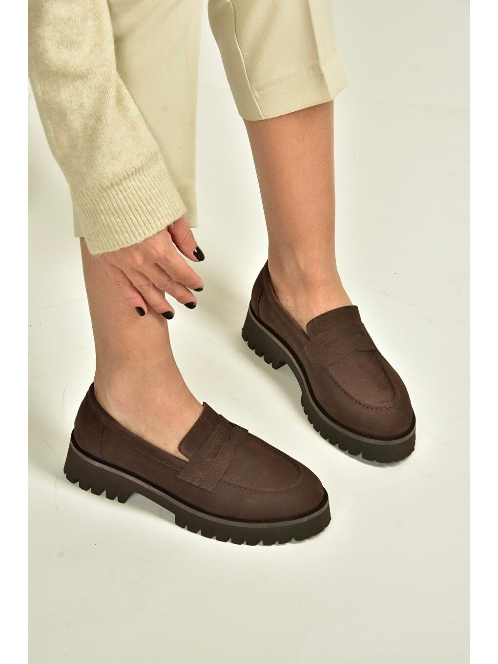 Kahverengi Kadın Ayakkabı V944086101-2