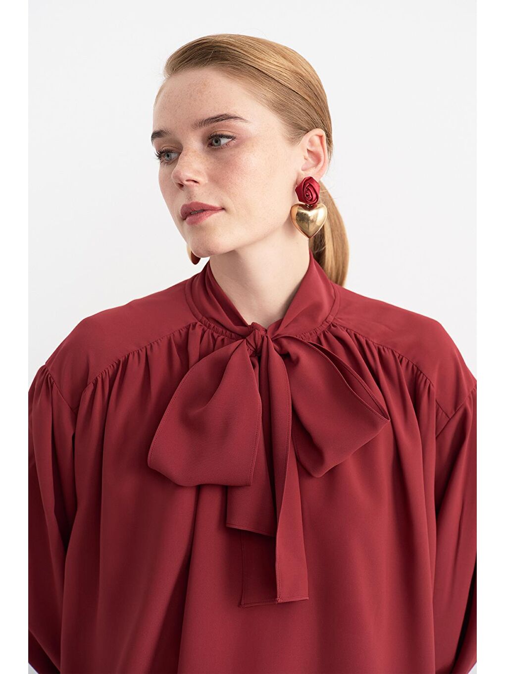 Melsa Büzgülü Fularlı Gömlek Bordo-2