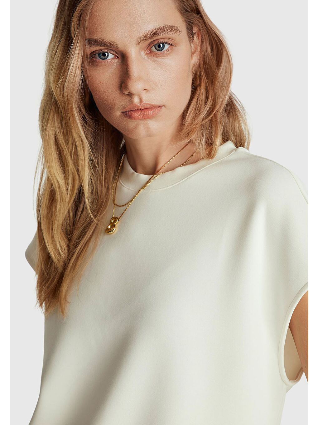 Ekru Kadın Krem Modal Karışımlı Beli Çizgi Detaylı Kolsuz Sweatshirt-5