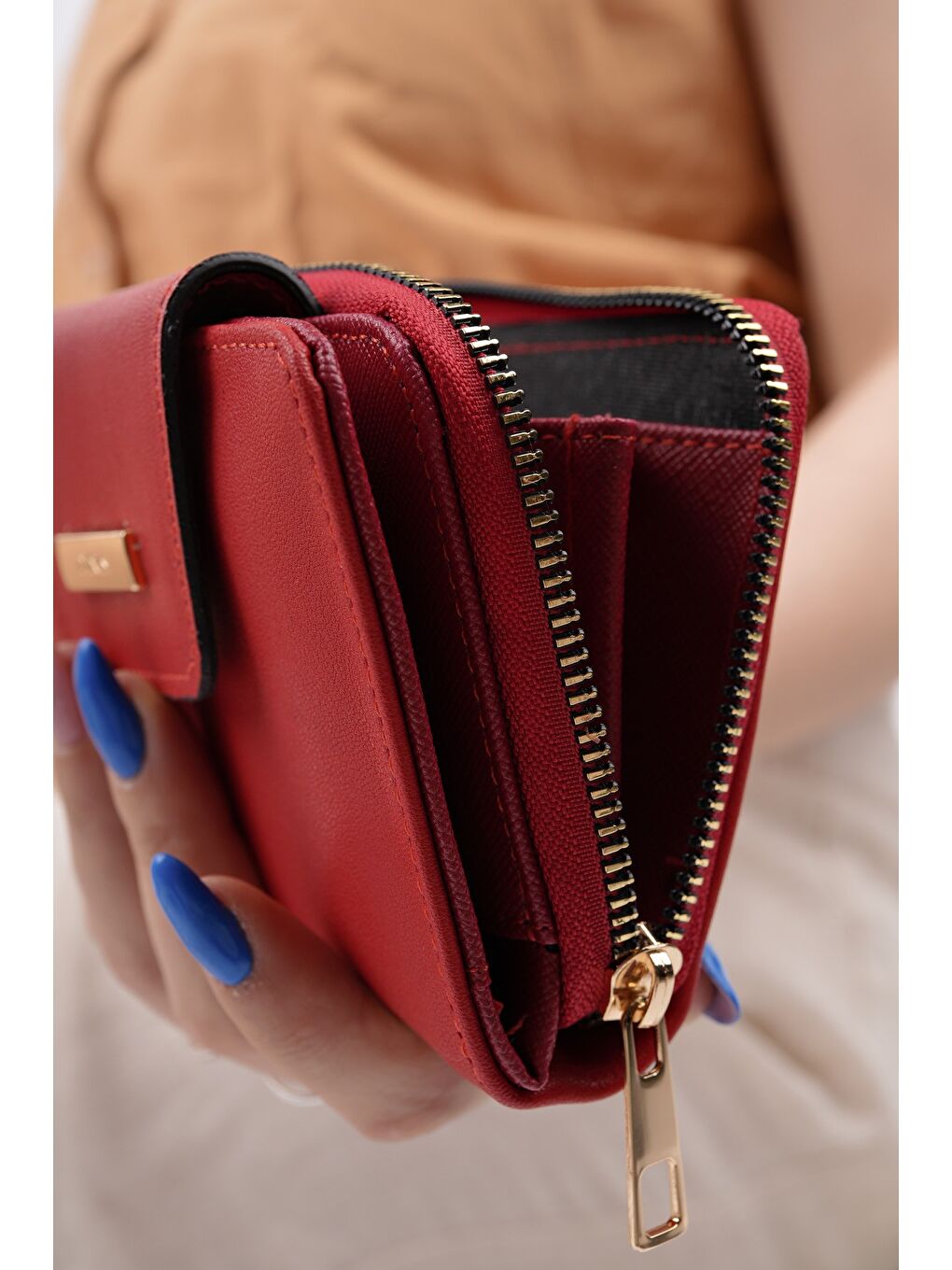 Kırmızı LUKA Bozuk & Kağıt Para Bölmeli Fermuarlı Kartlık Kadın Cüzdan-3
